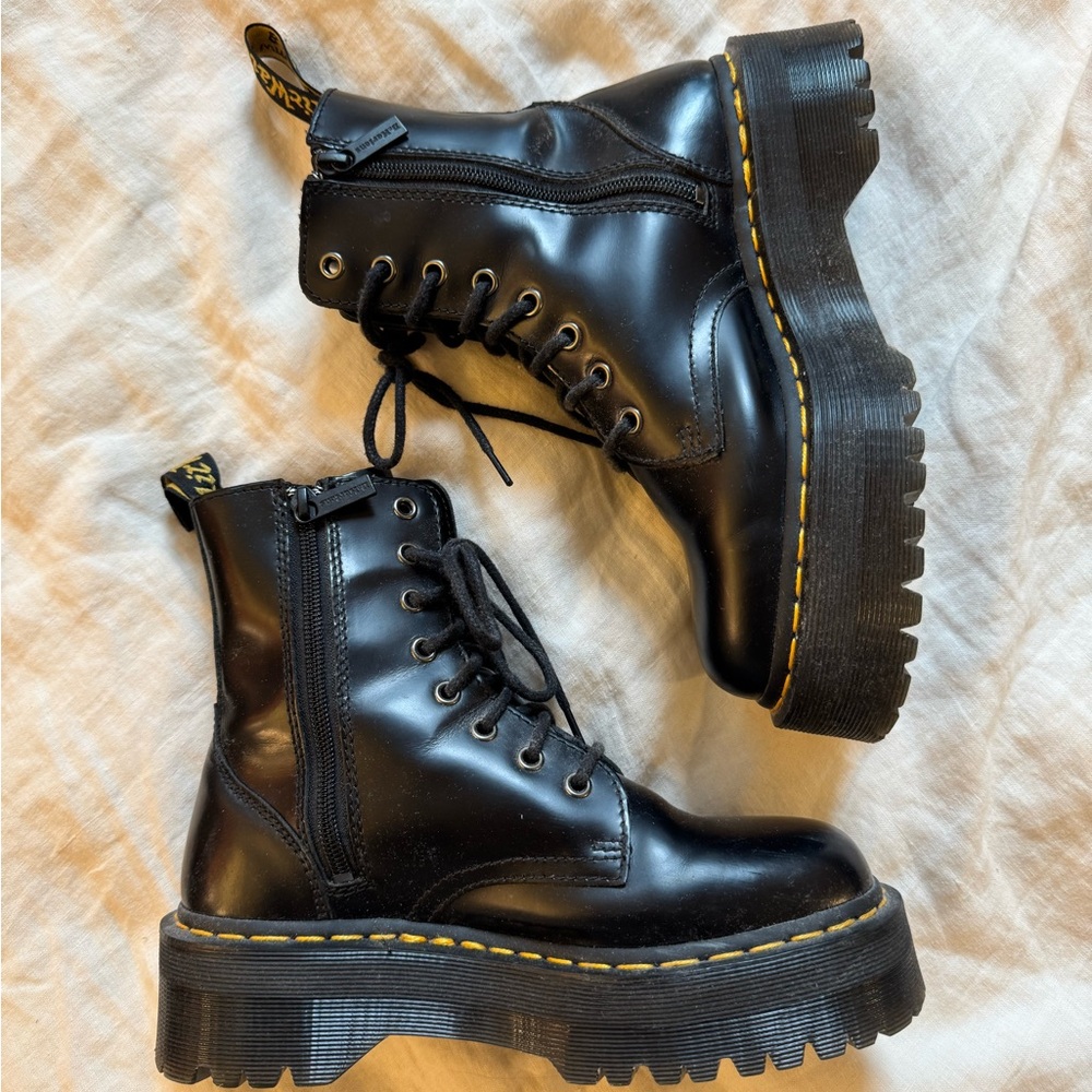 dr martens jadon boot